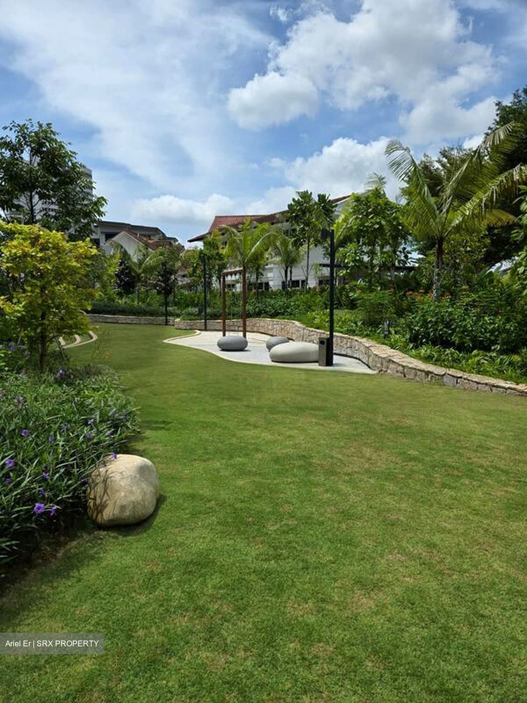 Amo Residence (D20), Apartment #517289841